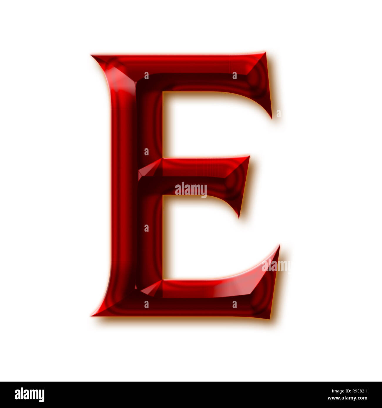 Buchstabe E vom stilvollen facettierte Rubin Alphabet, glänzenden Edelstein Buchstaben, Zahlen und Satzzeichen Stockfoto