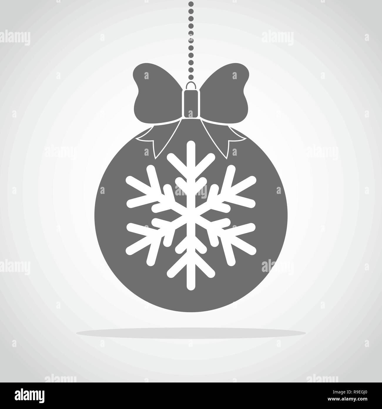 Grau christmas ball Symbol mit Schneeflocke und Bogen. Vector Illustration. Hängende christmas ball. Stock Vektor