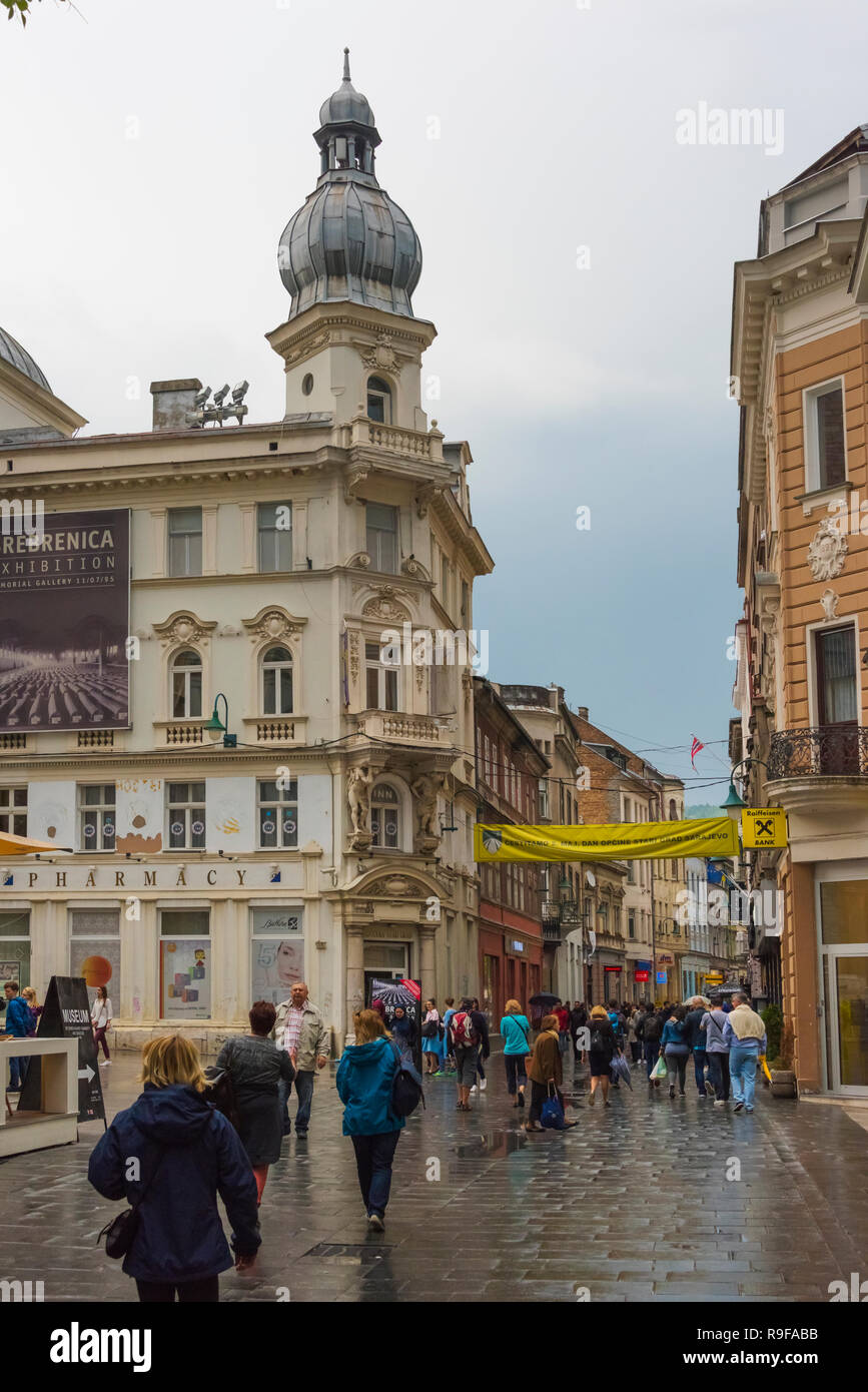 Blick auf die Straße in der Altstadt, Sarajevo, Bosnien und Herzegowina Stockfoto