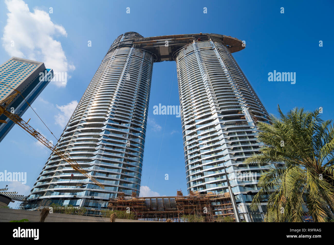 Die Adresse Sky View Hochhaus Luxus apartment Towers im Bau in der Innenstadt von Dubai, Vereinigte Arabische Emirate Stockfoto