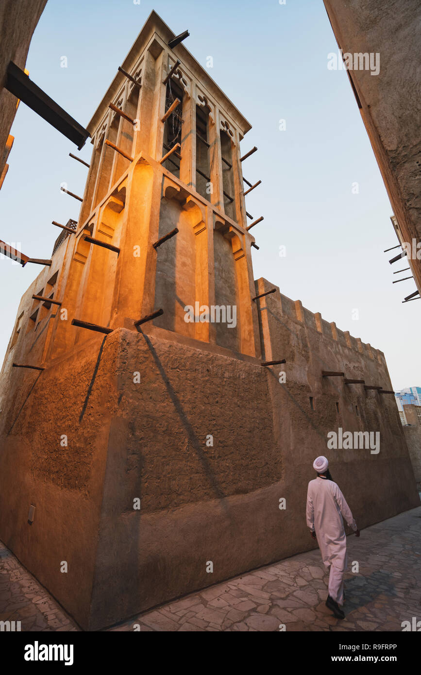 Traditionelle wind Tower am ursprünglichen historischen Al Fahidi Bezirk, al Bastakiya, in Dubai, Vereinigte Arabische Emirate Stockfoto