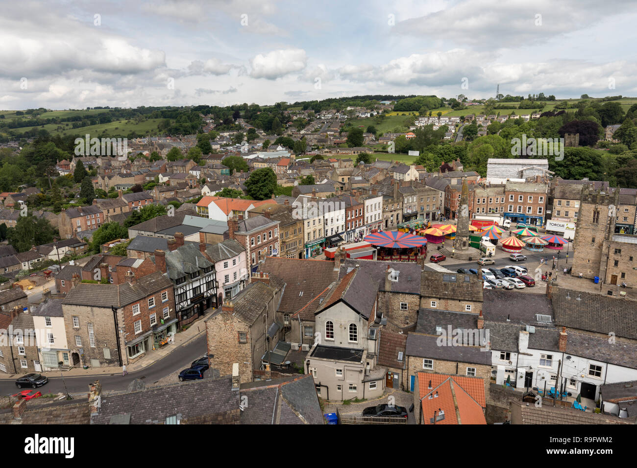 Richmond; Stadt von den Burgmauern, Yorkshire, UK Stockfoto