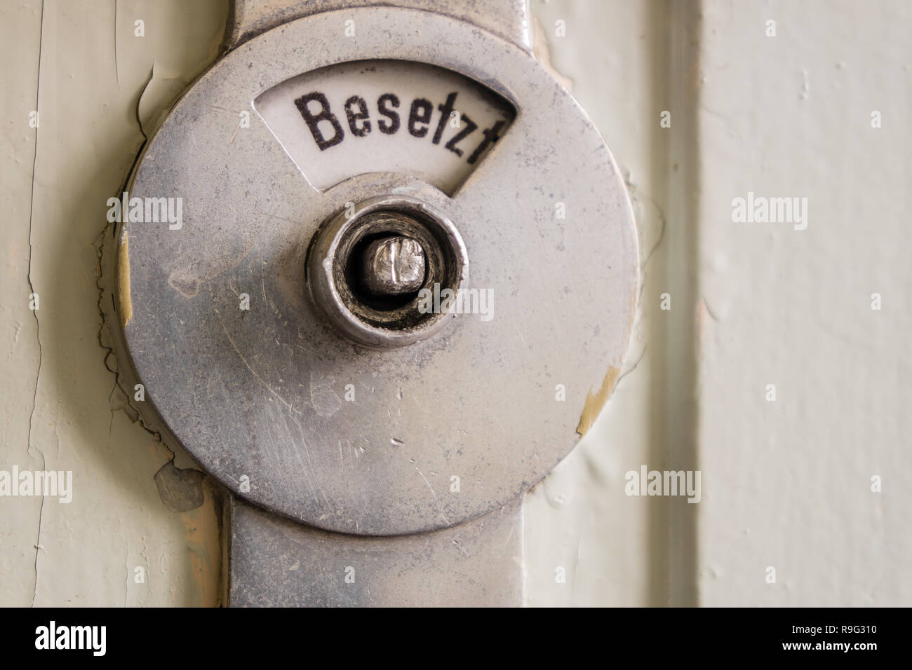 Wc-Tür beschäftigt, WC Stockfoto
