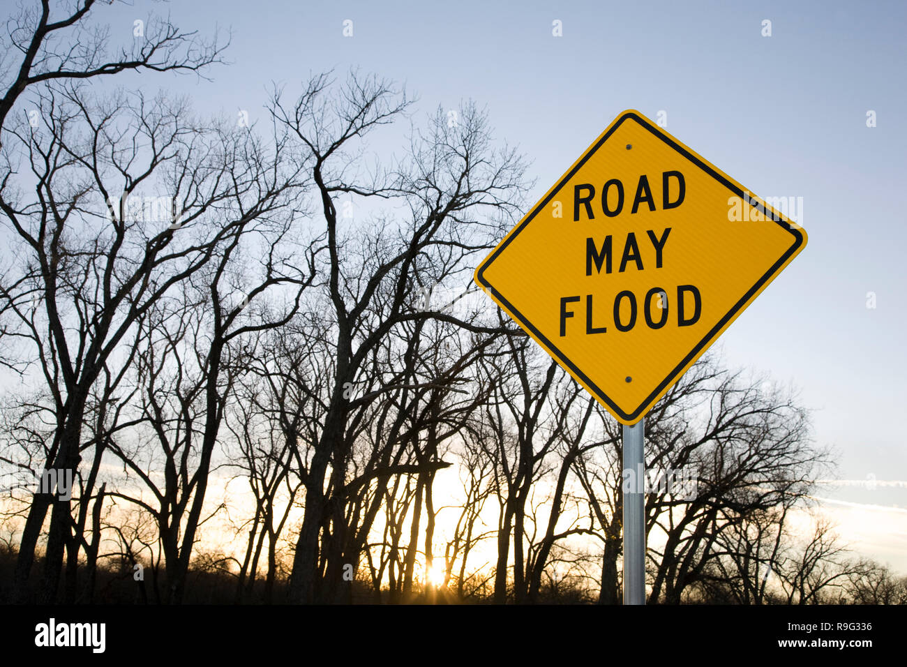 'Road kann Flut' Zeichen Stockfoto