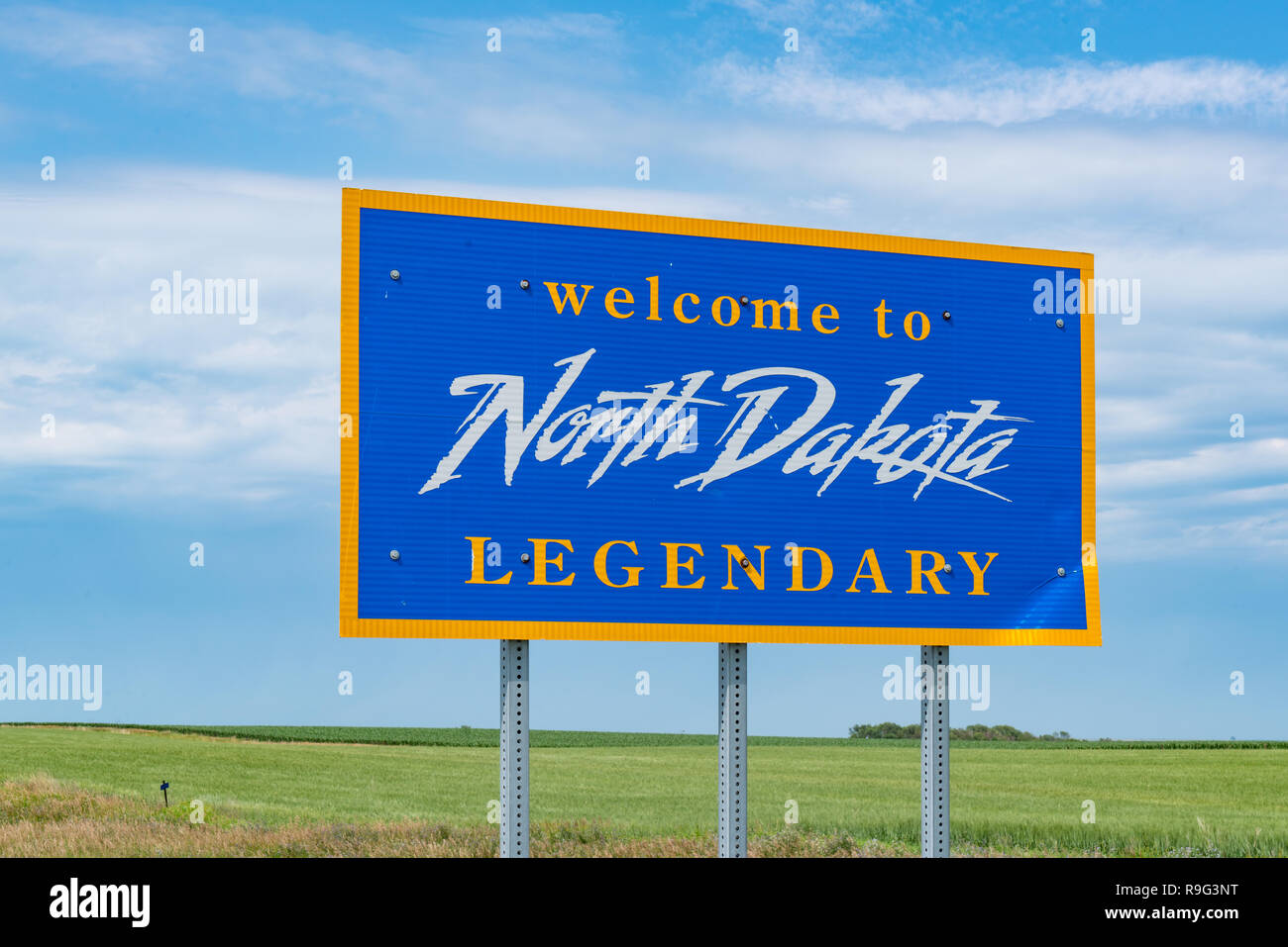 North Dakota Willkommen Zeichen entlang der Autobahn an der Grenze Stockfoto