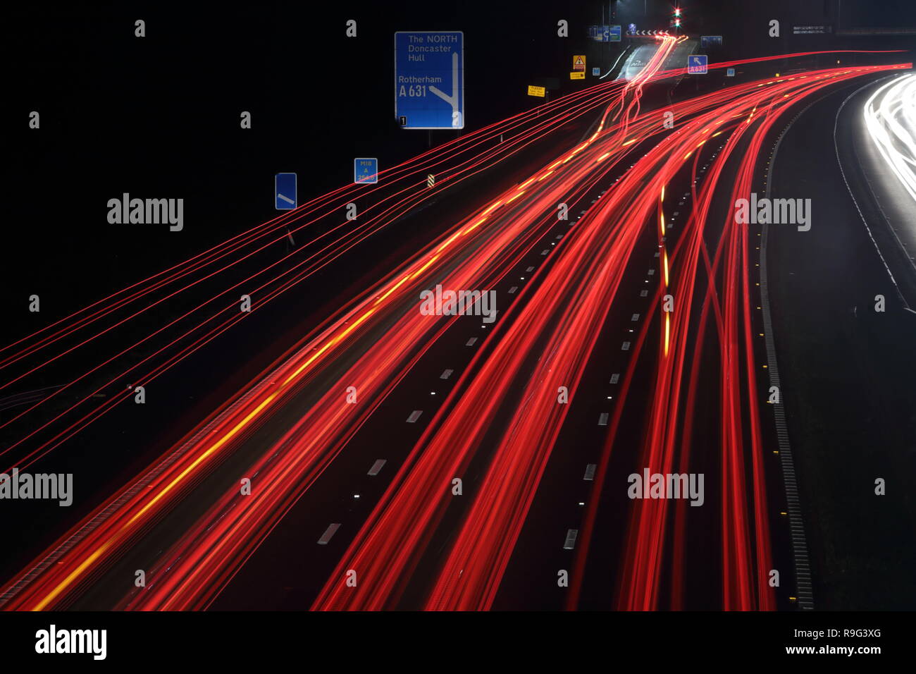 Autobahn Lichtspuren Stockfoto