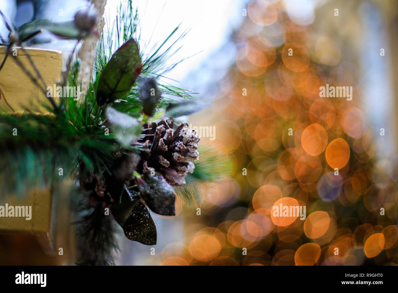 London, Großbritannien. 24. Dezember 2018. Hay's Galleria Weihnachten Dekorationen/Lichter in London, Dezember 2018. Credit: Oliver Dixon/Alamy leben Nachrichten Stockfoto