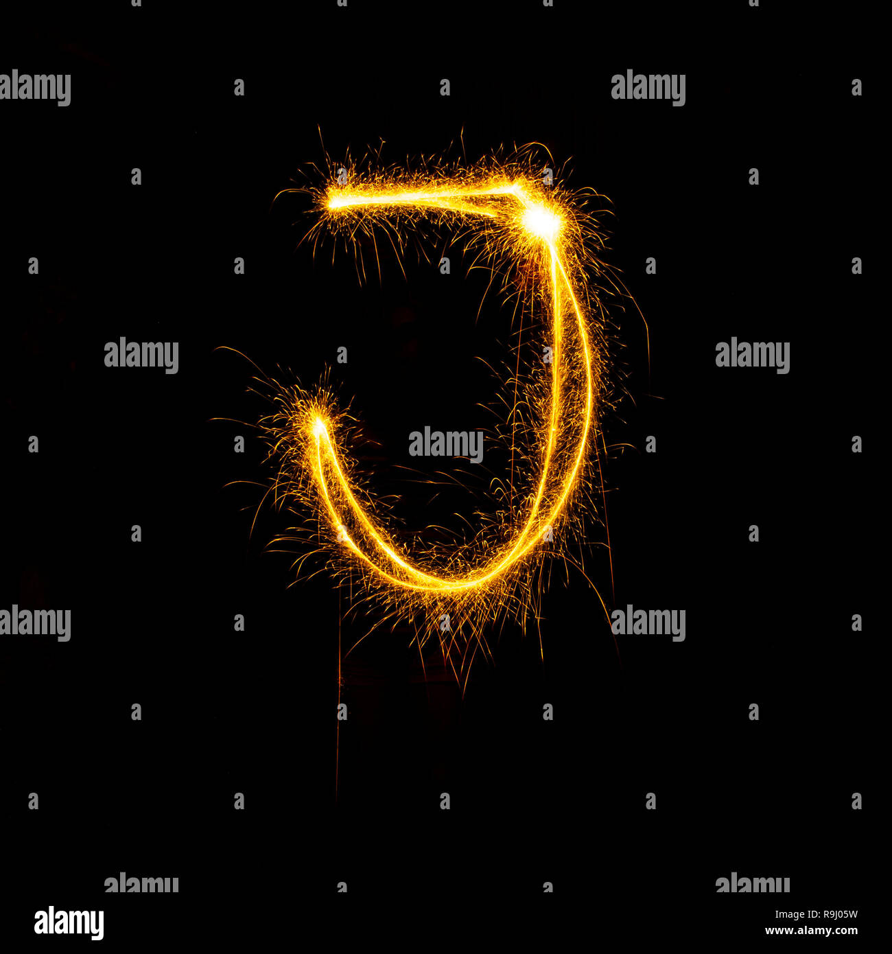 Alphabet Wunderkerzen osolated auf schwarzem Hintergrund. "einzelnen Buchstaben Stockfoto