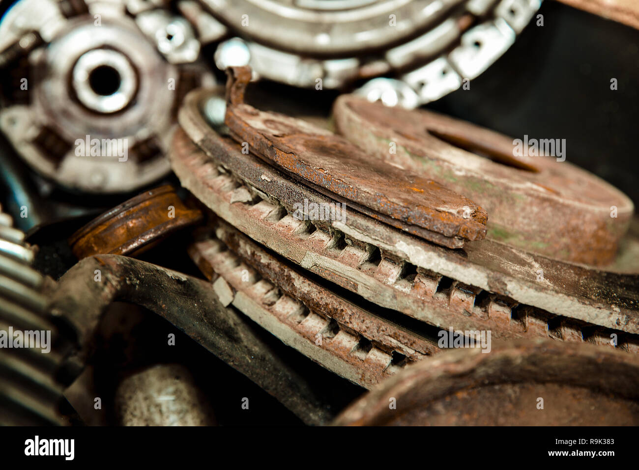 Altes Auto Teile mit einer geringen Tiefenschärfe Stockfoto