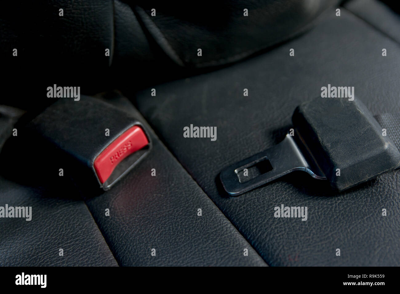 Auto Sicherheitsgurt auf dem Beifahrersitz. Sicher auf dem Auto  Stockfotografie - Alamy