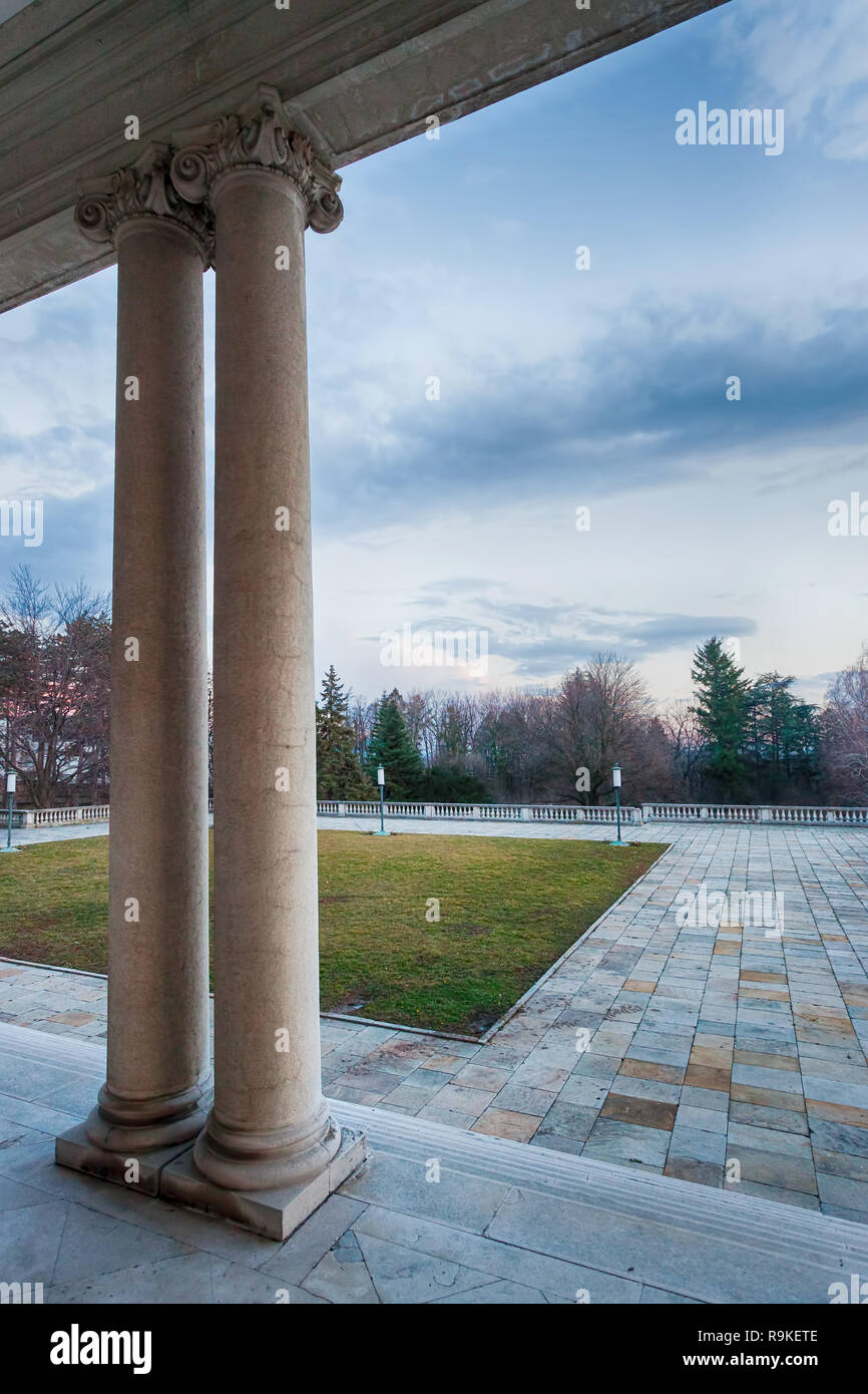 Der weiße Palast (Beli Dvor) im gleichen Komplex wie das Royal Palace