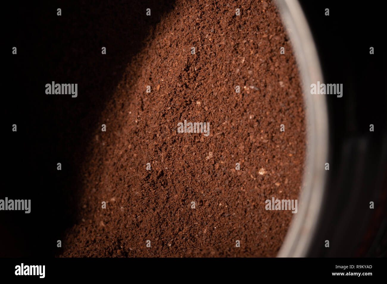 Die Textur des gemahlenen Kaffee. Ausgewählte Schwerpunkte Stockfoto