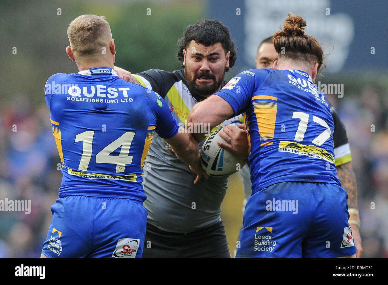 Leeds, Großbritannien. 26 Dez, 2018. Emerald Headingley Stadium, Leeds, England; Rugby League Wetherby Whaler Herausforderung, Leeds Rhinos vs Wakefield Trinity; David Fifita von Wakefield Trinity Credit: Dean Williams/Alamy leben Nachrichten Stockfoto