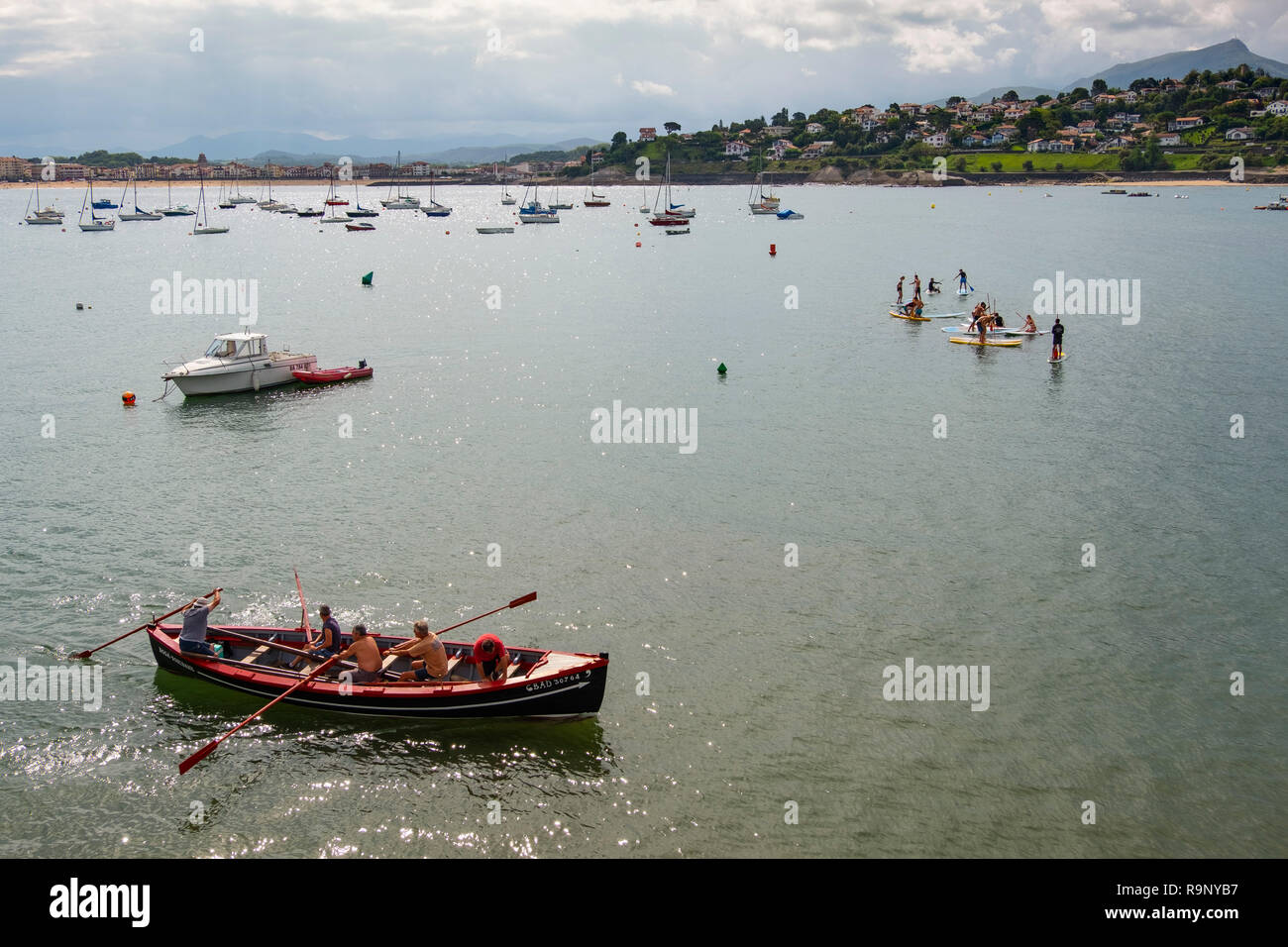 Bucht von Saint Jean de Luz, Baskenland. Urrugne, Departement Pyrénées-Atlantiques, Region Aquitanien. Im Südwesten von Frankreich. Stockfoto