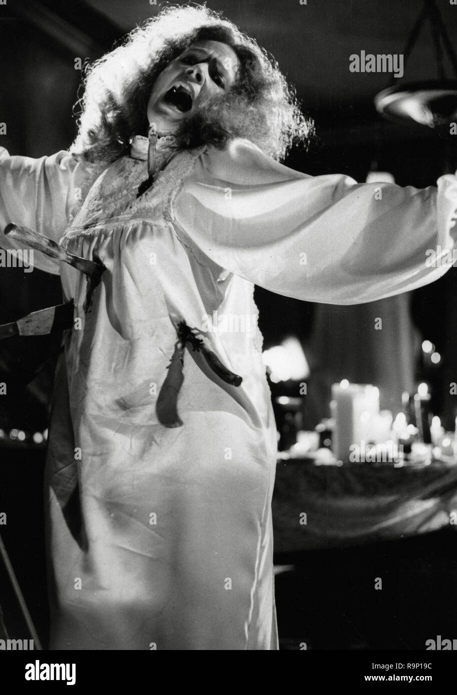 Piper Laurie, „Carrie“ (1976) MGM File Reference # 33635 748CPC Stockfoto