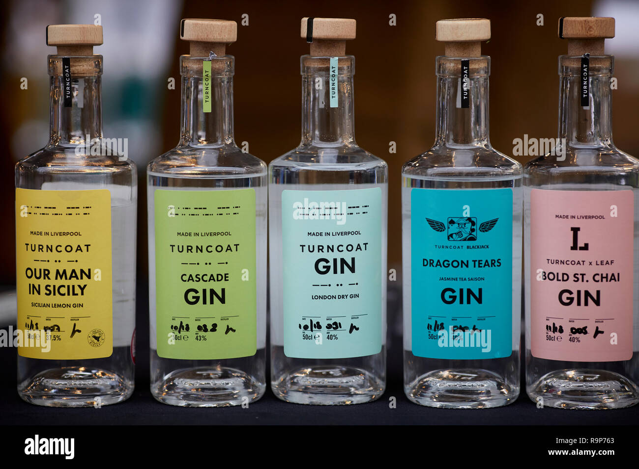Artisan Gin in Liverpool auf einem Marktstand Stockfoto