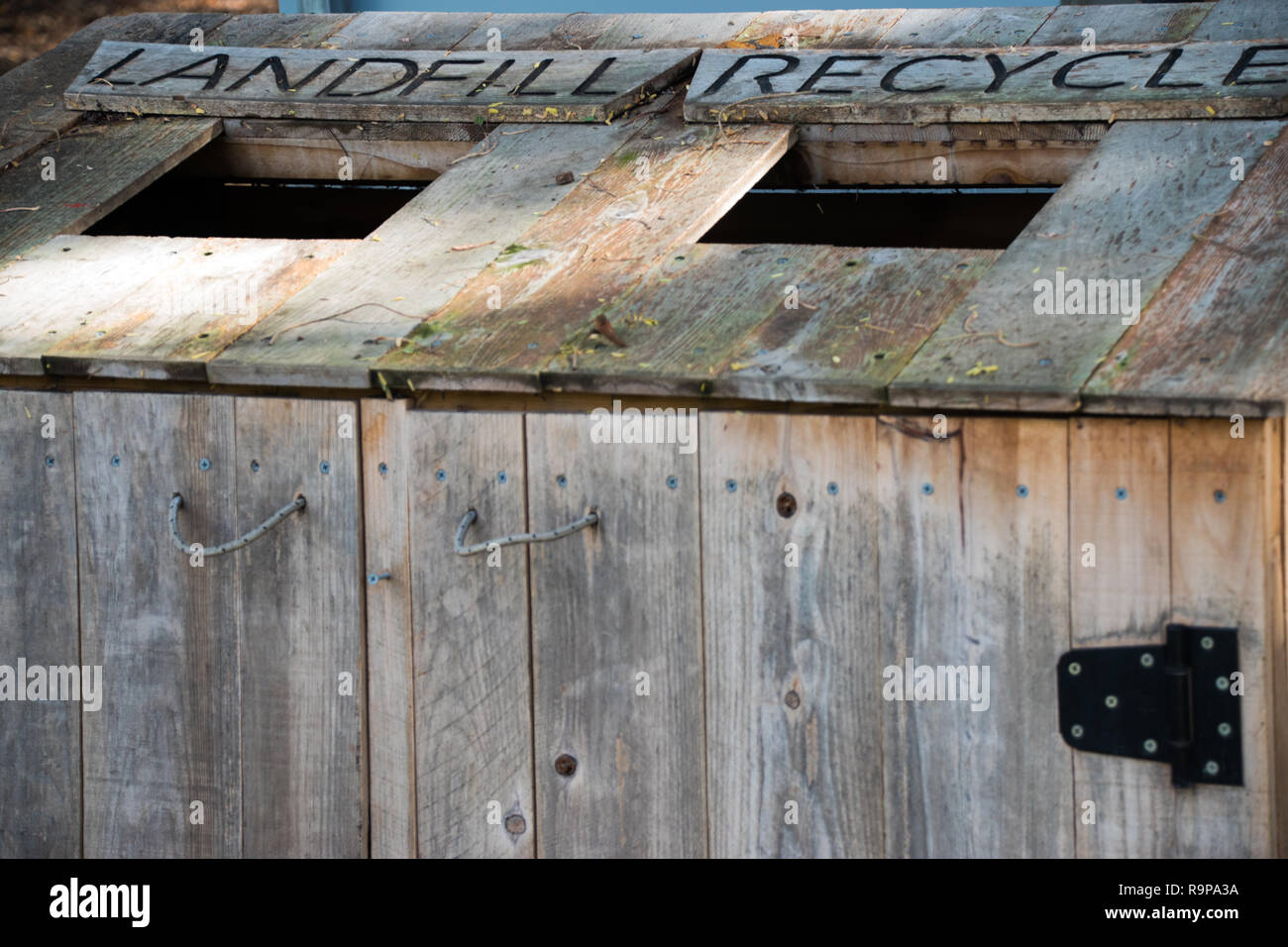 Recycling im freien Feld 2 Umweltverantwortung Stockfoto