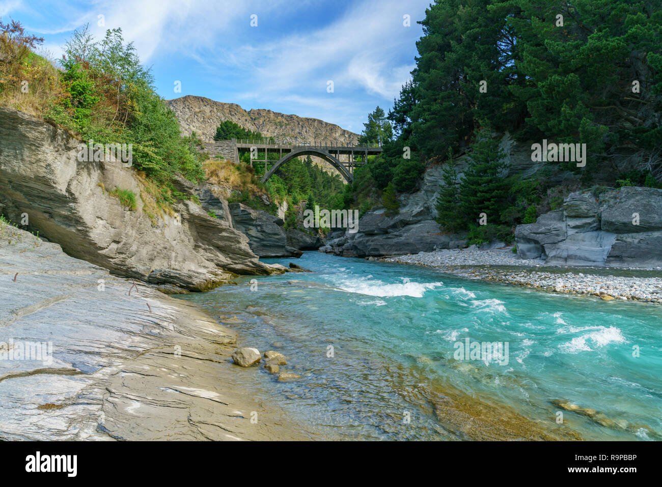 Edith Cavell Brücke über den Shotover River, Arthurs Point, Queenstown, Otago, Südliche Alpen, Neuseeland Stockfoto
