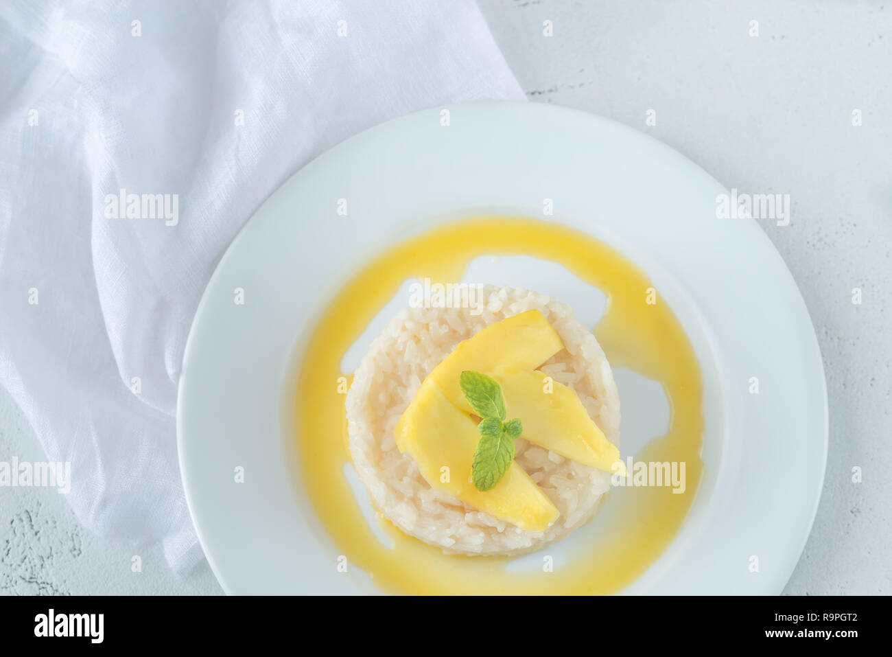 Klebrige coconut Rice mit Mango Stockfoto