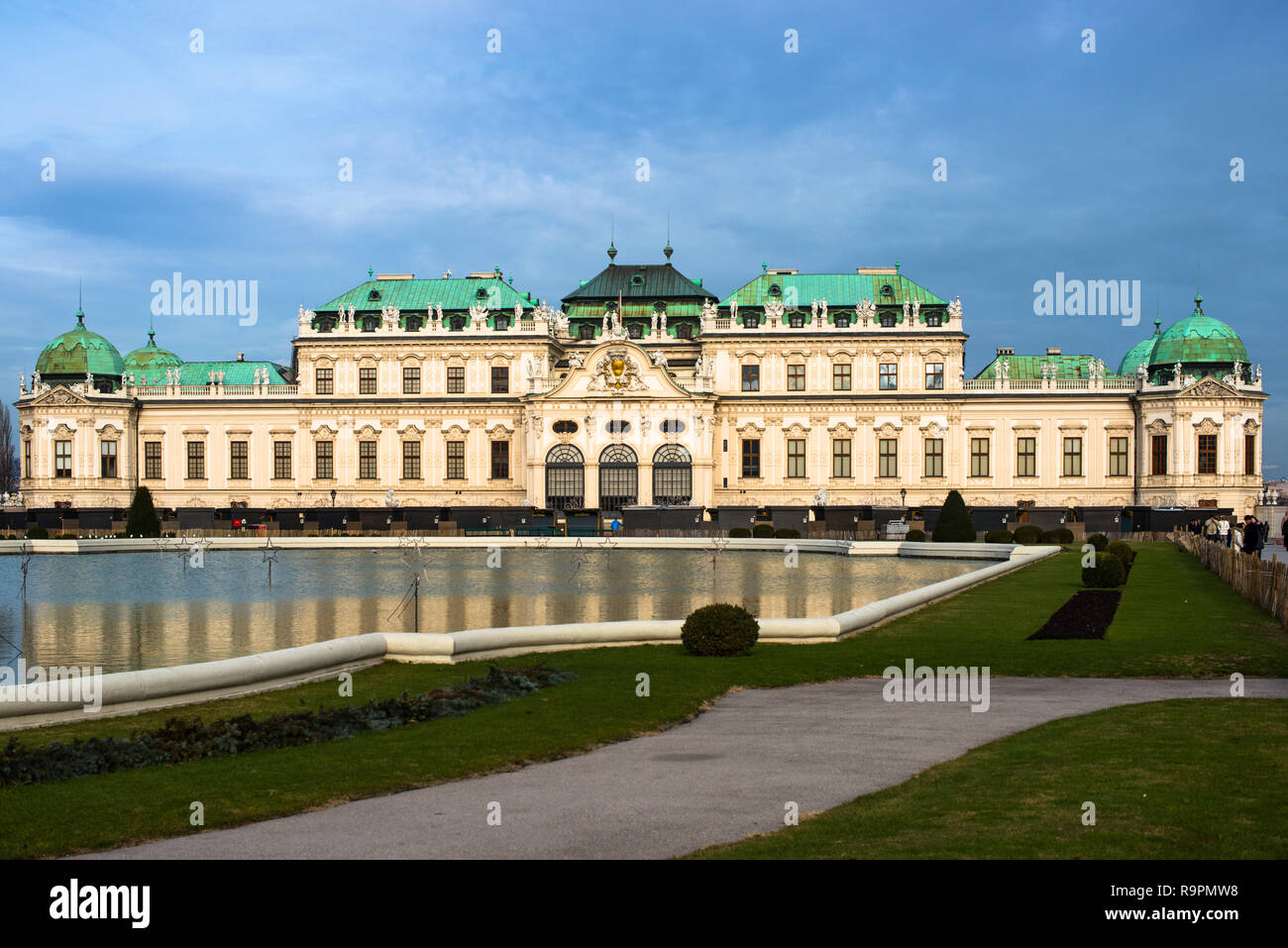 Obere Belvedere Palace Panorama, einer barocken Schlossanlage von Prinz Eugen von Savoyen im 3. Bezirk in Wien gebaut. Österreich. Stockfoto