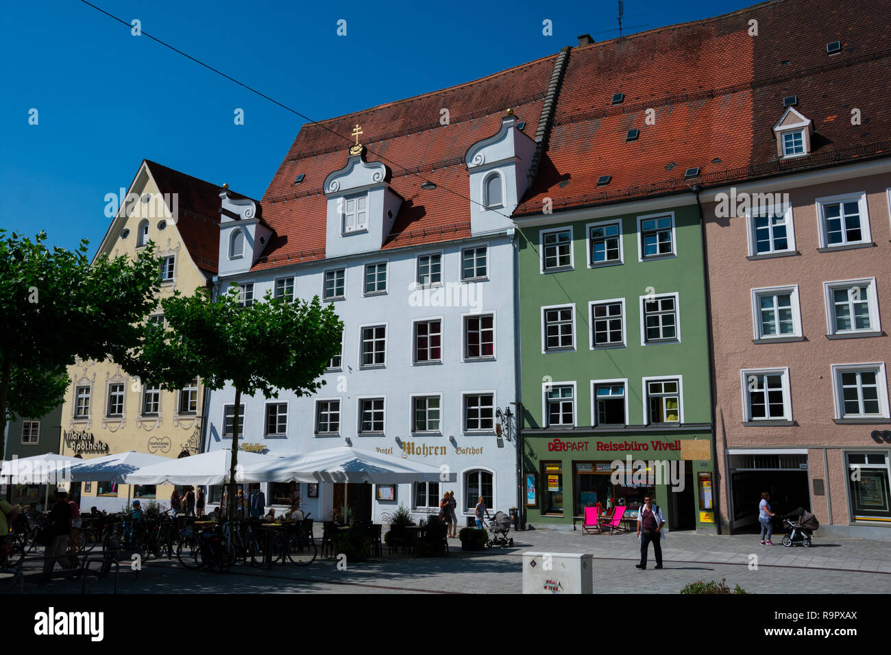 Landsberg am Lech, Deutschland. August 22, 2018. Bunte Häuser, historische Altstadt. Hauptplatz Stockfoto