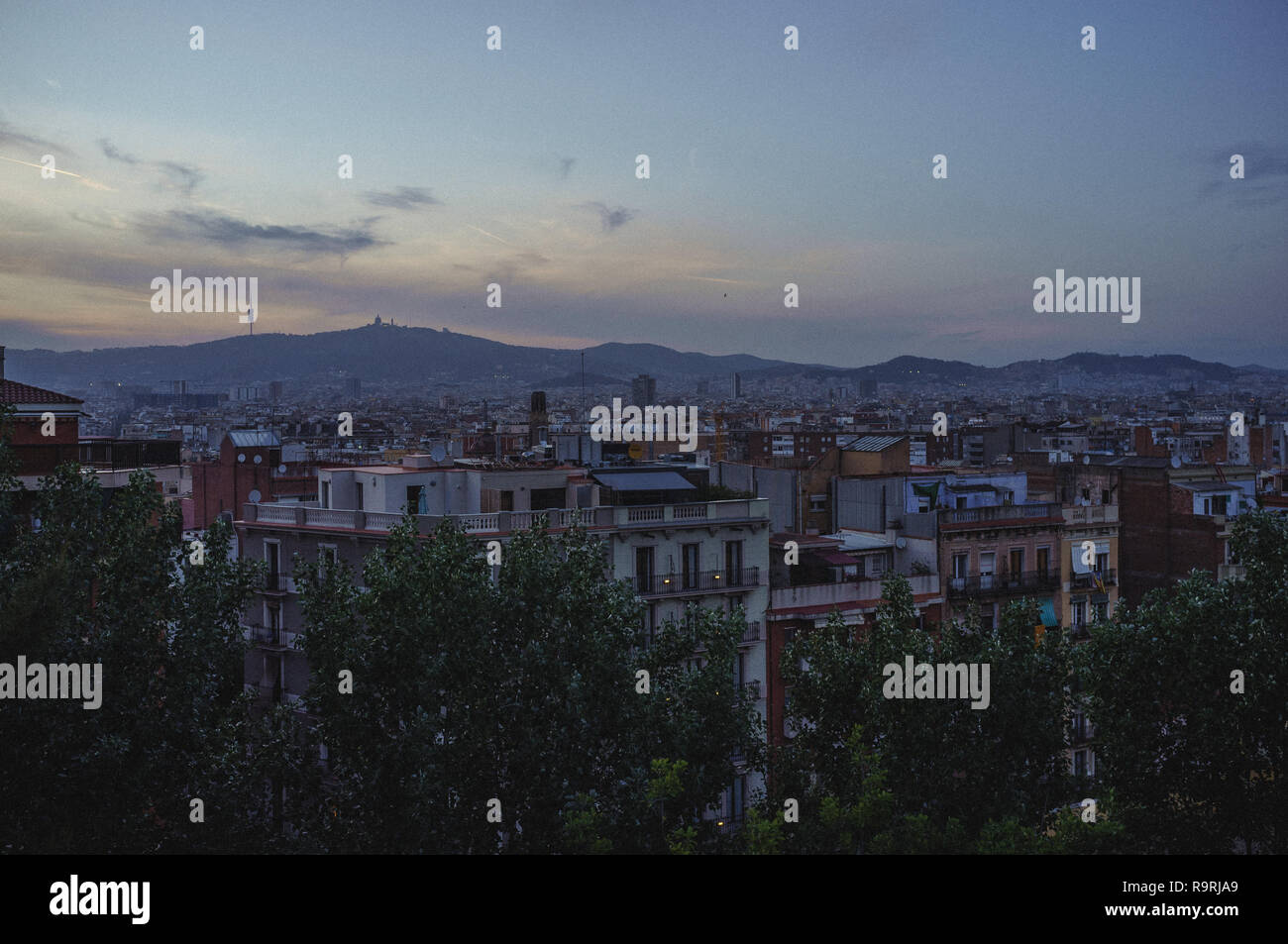 Nach Sonnenuntergang in Barcelona, Spanien Stockfoto