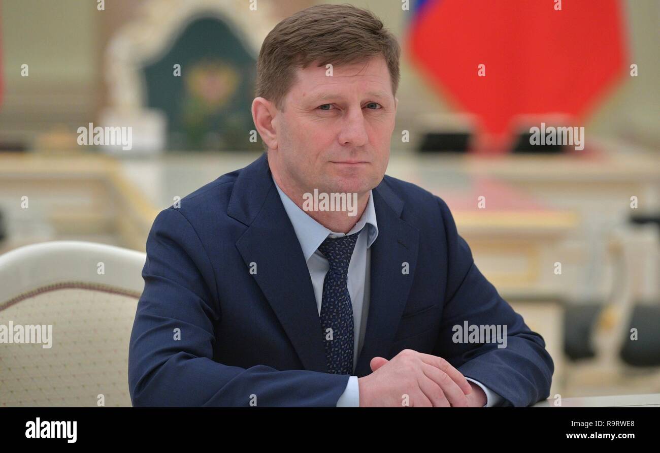 Khabarovsk Territorium Gouverneur Sergej Furgal bei einem Treffen mit dem russischen Präsidenten Wladimir Putin und anderen neu gewählten Leiter der regionalen Regierungen der Kreml Dezember 27, 2018 in Moskau, Russland. Stockfoto