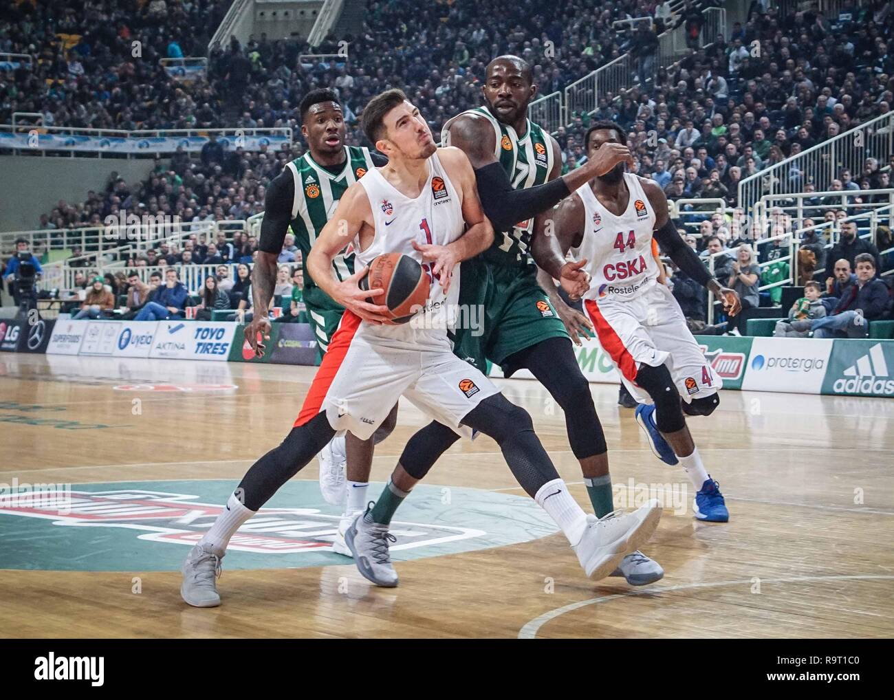 Athen, Griechenland. 28 Dez, 2018. Nando de Colo von CSKA Moskau während der Euroleague basketball Match zwischen Panathinaikos BC und CSKA Moskau im Olympic indoor Hall. Credit: Ioannis Alexopoulos/SOPA Images/ZUMA Draht/Alamy leben Nachrichten Stockfoto