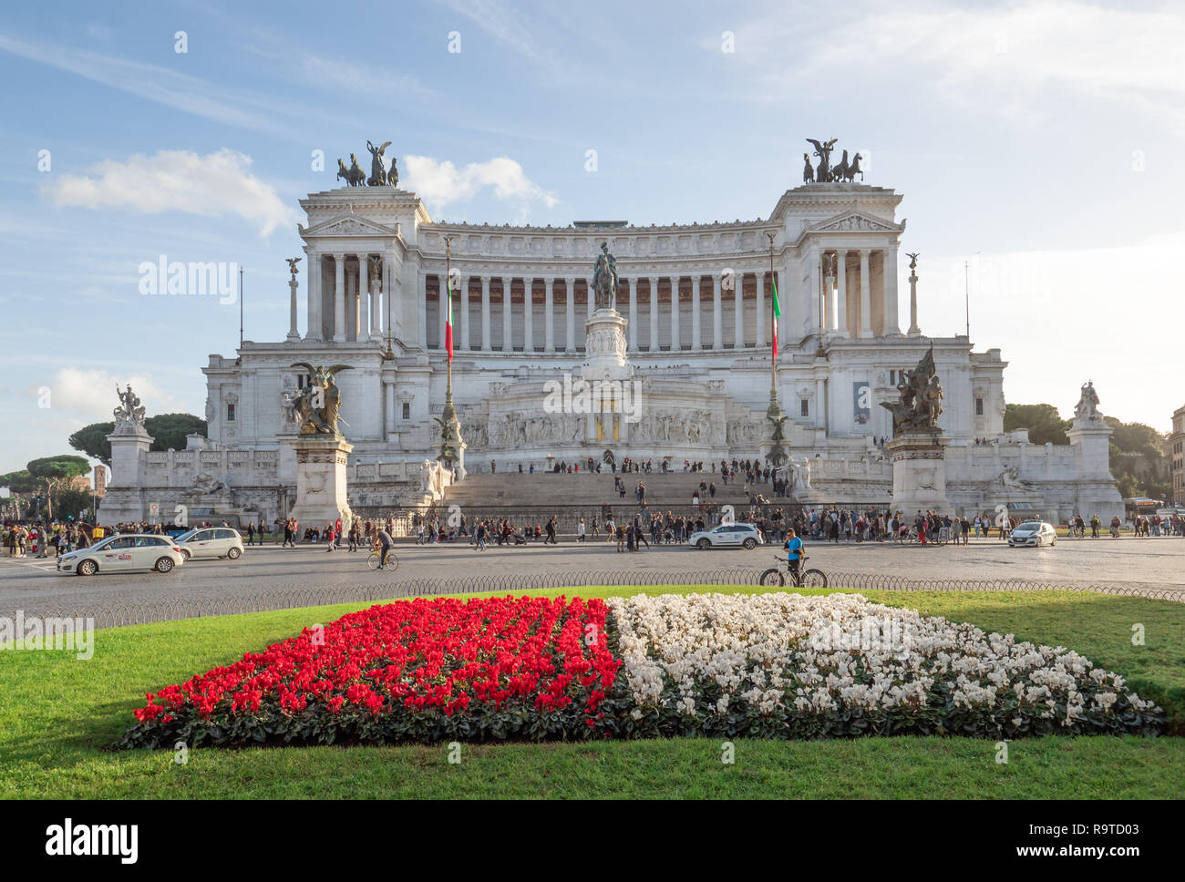 Rom (Italien) - Piazza Navona Platz, dem Pantheon, der Piazza Venezia mit Vittoriano und Weihnachtsbaum Spelacchio, während der Weihnachten benannt Stockfoto