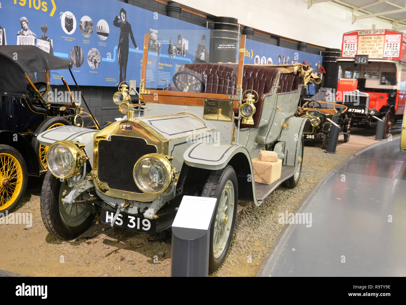 1907 Daimler, TP 35 Tonneau, bei der British Motor Museum, Gaydon, Warwickshire, Großbritannien Stockfoto