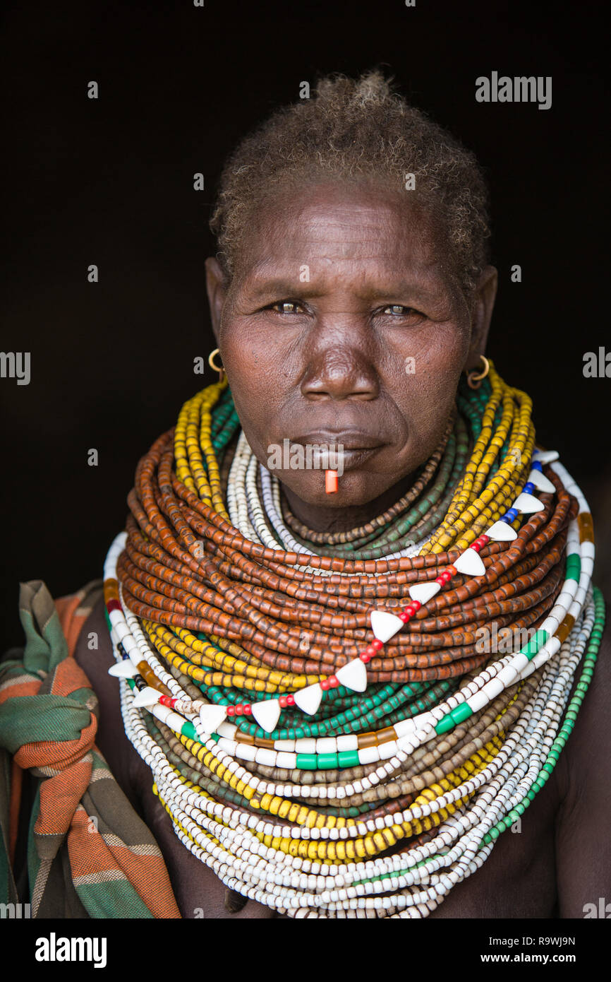 Nyangatom Tribal Portrait, Omo Valley, Äthiopien Stockfoto