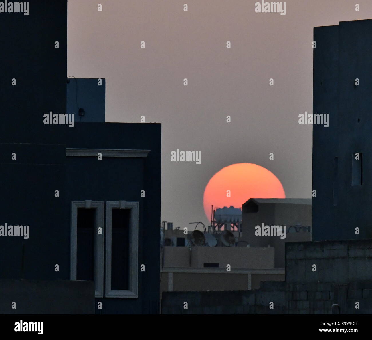 Sonnenuntergang in der Stadt Stockfoto