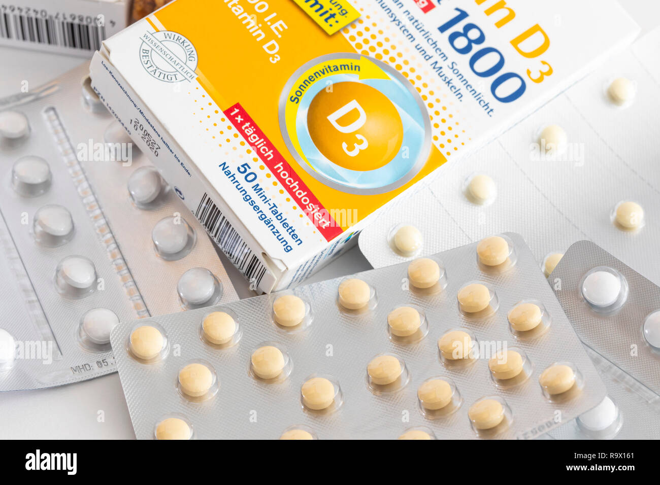 Vitamin-D-Tabletten Packs, die Vorbereitung soll die Vitamin-D-Mangel zu ergänzen, indem geringer Sonneneinstrahlung, zum Beispiel im Winter, Stockfoto