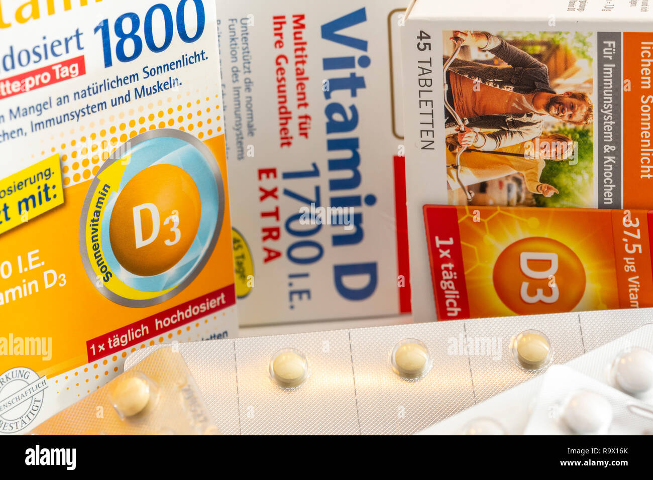 Vitamin-D-Tabletten Packs, die Vorbereitung soll die Vitamin-D-Mangel zu ergänzen, indem geringer Sonneneinstrahlung, zum Beispiel im Winter, Stockfoto