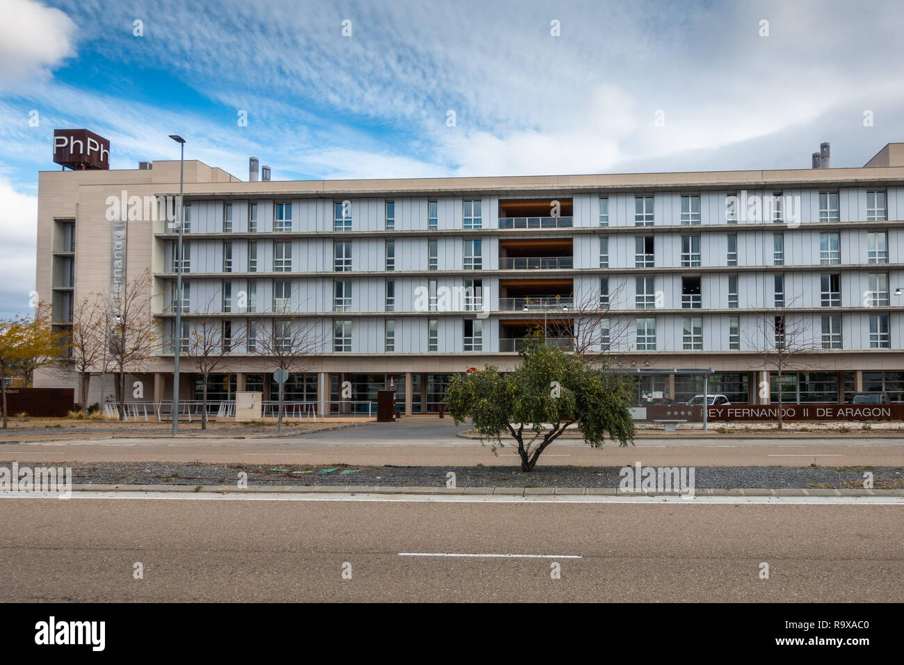 Eurostars Rey Fernando Hotel Bari 27 50197 Zaragoza Spanien Zaragoza Logistische Plattform Der Grossten Logistischen Komplex Auf Dem Europaischen Kontinent Stockfotografie Alamy