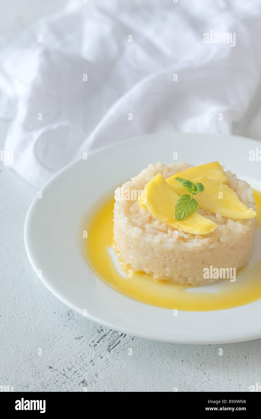 Klebrige coconut Rice mit Mango Stockfoto