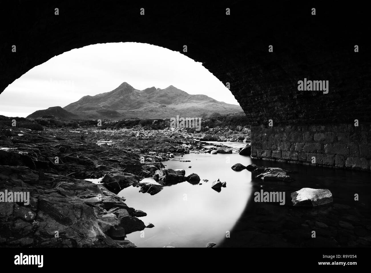 Foto: © Jamie Callister. Sligachan Brücke, Sligachan, Isle of Skye, North West Schottland, 27. November 2018. [Keine] [Gesamt Pict Stockfoto