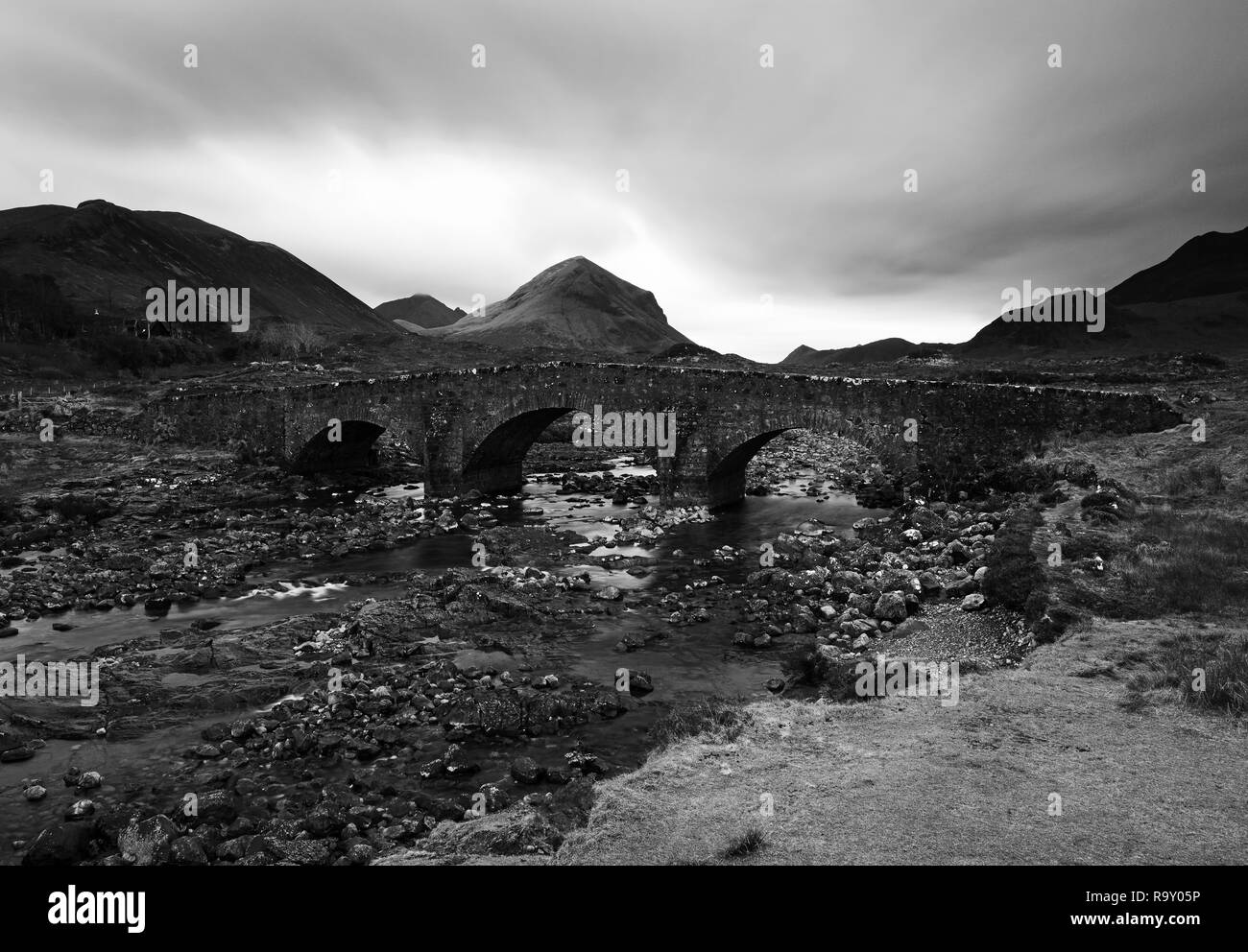 Foto: © Jamie Callister. Sligachan Brücke, Sligachan, Isle of Skye, North West Schottland, 27. November 2018. [Keine] [Gesamt Pict Stockfoto