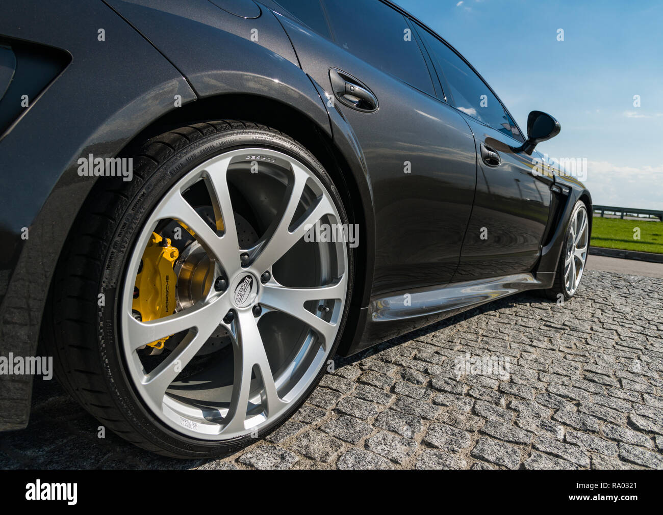 Porsche Sport Stockfotos und -bilder Kaufen - Alamy