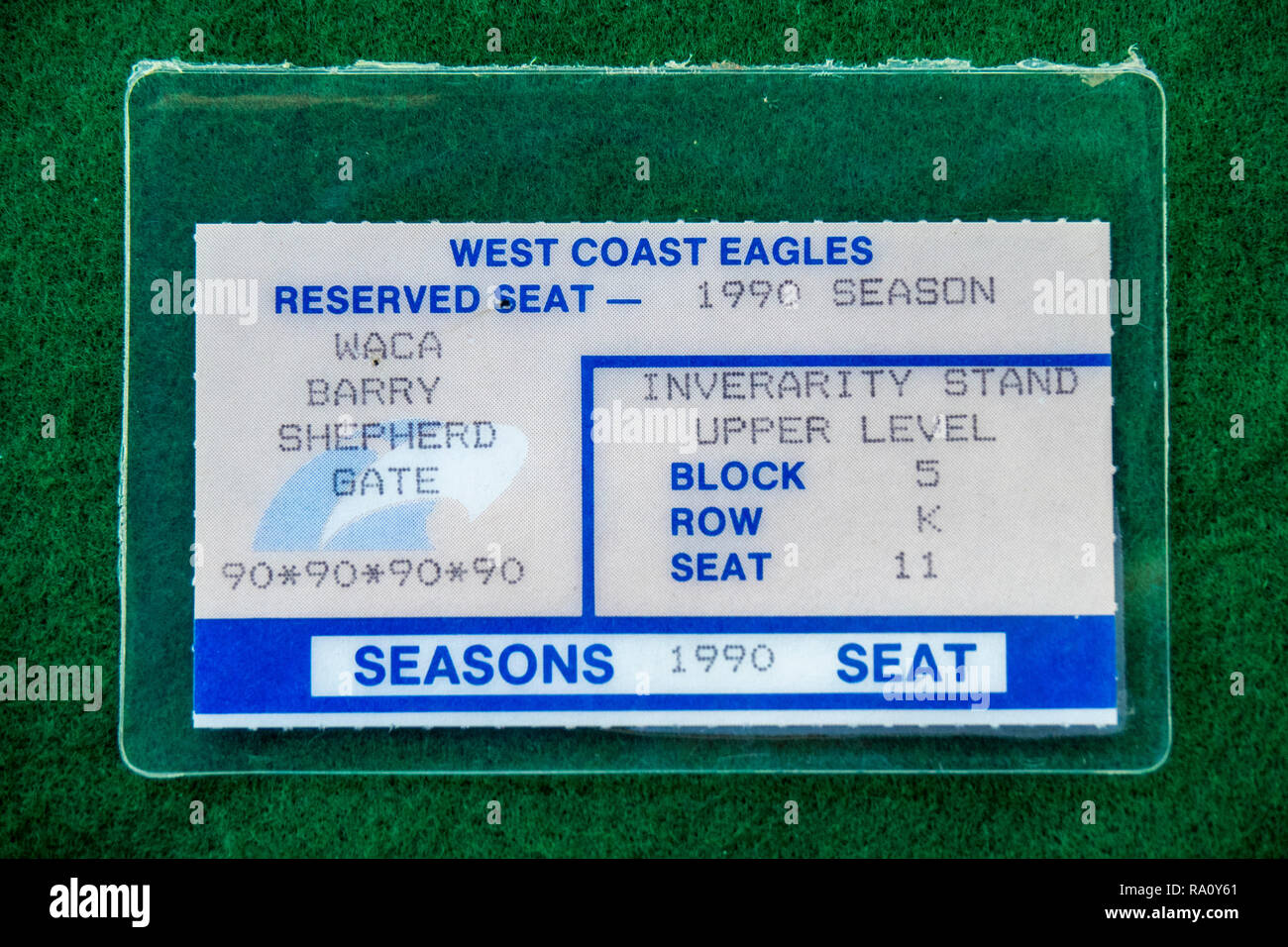 Reservierter Sitzplatz Dauerkarte für West Coast Eagles Football Club Mitglied am WACA für 1990. Stockfoto