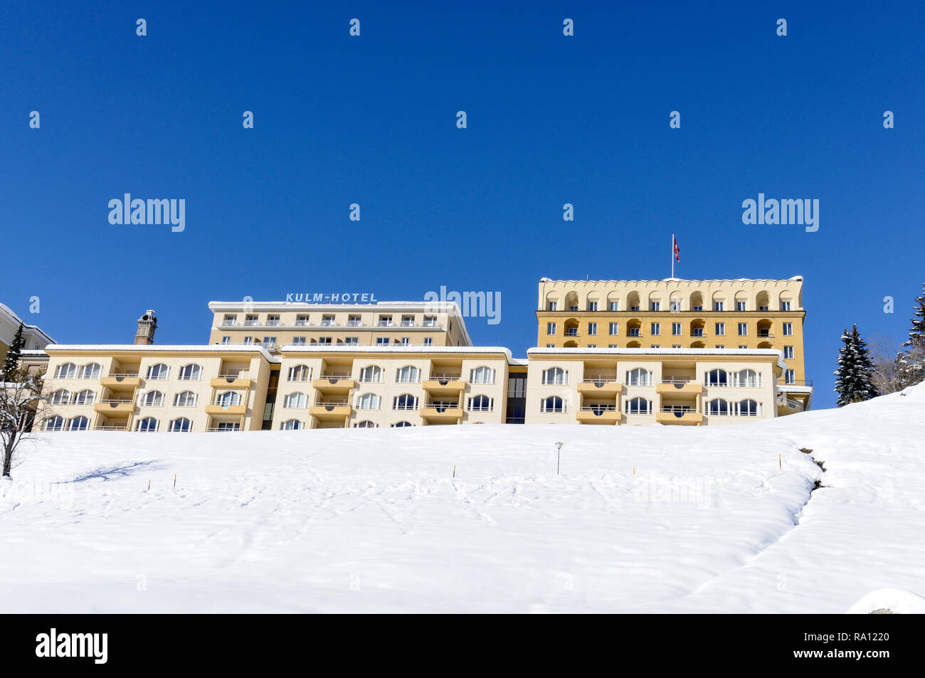 Eines der besten Hotels der Luxusklasse, die KLUM Hotel in St. Moritz Stockfoto