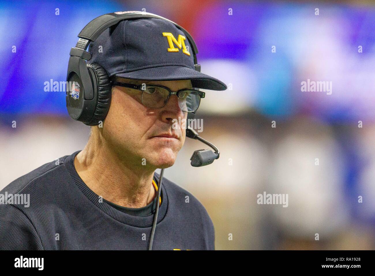 Atlanta, GA, USA. 29 Dez, 2018. Michigan Wolverines Head Coach Jim Harbaugh während der Küken-fil-ein Pfirsich-schüssel bei Mercedes-Benz-Stadion in Atlanta, GA. (Scott Kinser/Cal Sport Media) Credit: Csm/Alamy leben Nachrichten Stockfoto