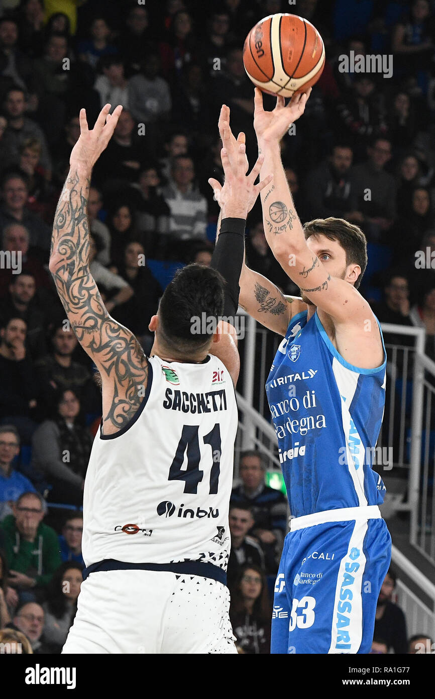 Brescia, Italien. 30 Dez, 2018. Foto Richard Morgano/LaPresse 30 dicembre 2018 Brescia, Italia Sport Warenkorb LegaBasket 2018/2019, Korb Leonessa Brescia - Banco di Sardegna Sassari Nella Foto: Achille Polonara Foto Richard Morgano/LaPresse Dezember 30, 2018 Brescia, Italien Sport Warenkorb LegaBasket 2018/2019, Korb Leonessa Brescia - Banco di Sardegna Sassari In der Pic: Achille Polonara Credit: LaPresse/Alamy leben Nachrichten Stockfoto