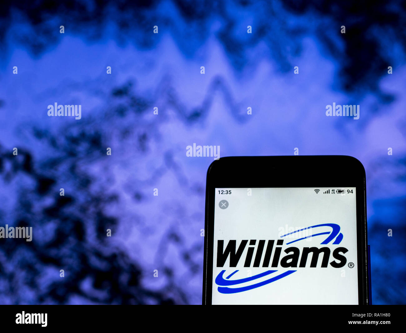 Kiew, Ukraine. 28 Dez, 2018. Williams Firmen logo gesehen auf einem Smartphone angezeigt. Quelle: Igor Golovniov/SOPA Images/ZUMA Draht/Alamy leben Nachrichten Stockfoto