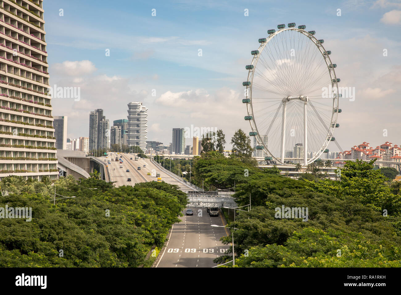 Singapur - Dezember 2018: Singapore Flyer, das größte Riesenrad der Welt. Stockfoto