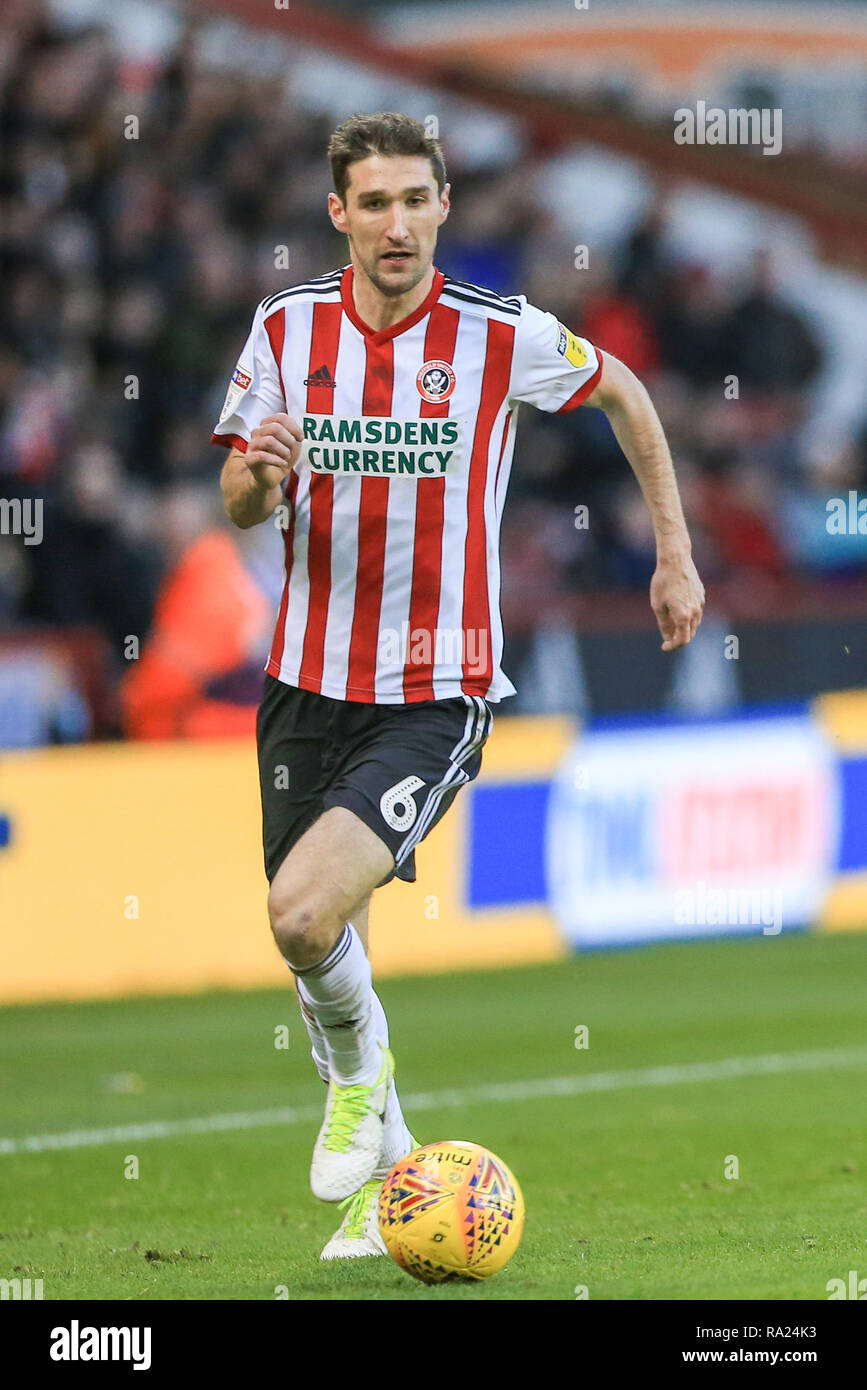 29. Dezember 2018, Bramall Lane, Sheffield, England; Sky Bet Meisterschaft, Sheffield United vs Blackburn; Chris Basham (06) von Sheffield United mit dem Ball Quelle: Mark Cosgrove/News Bilder der Englischen Football League Bilder unterliegen DataCo Lizenz Stockfoto