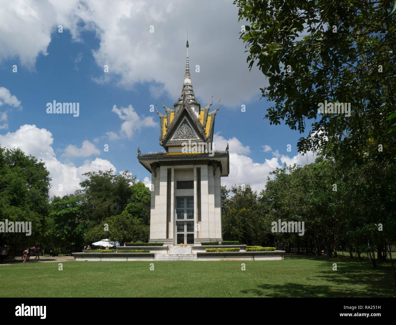 Memorial Stupa in Choeung Ek größte der Roten Khmer, Killing Fields, Pol Pot Anhänger tausende Stadtrand Phnom Penh Kambodscha Asien ermordet Stockfoto
