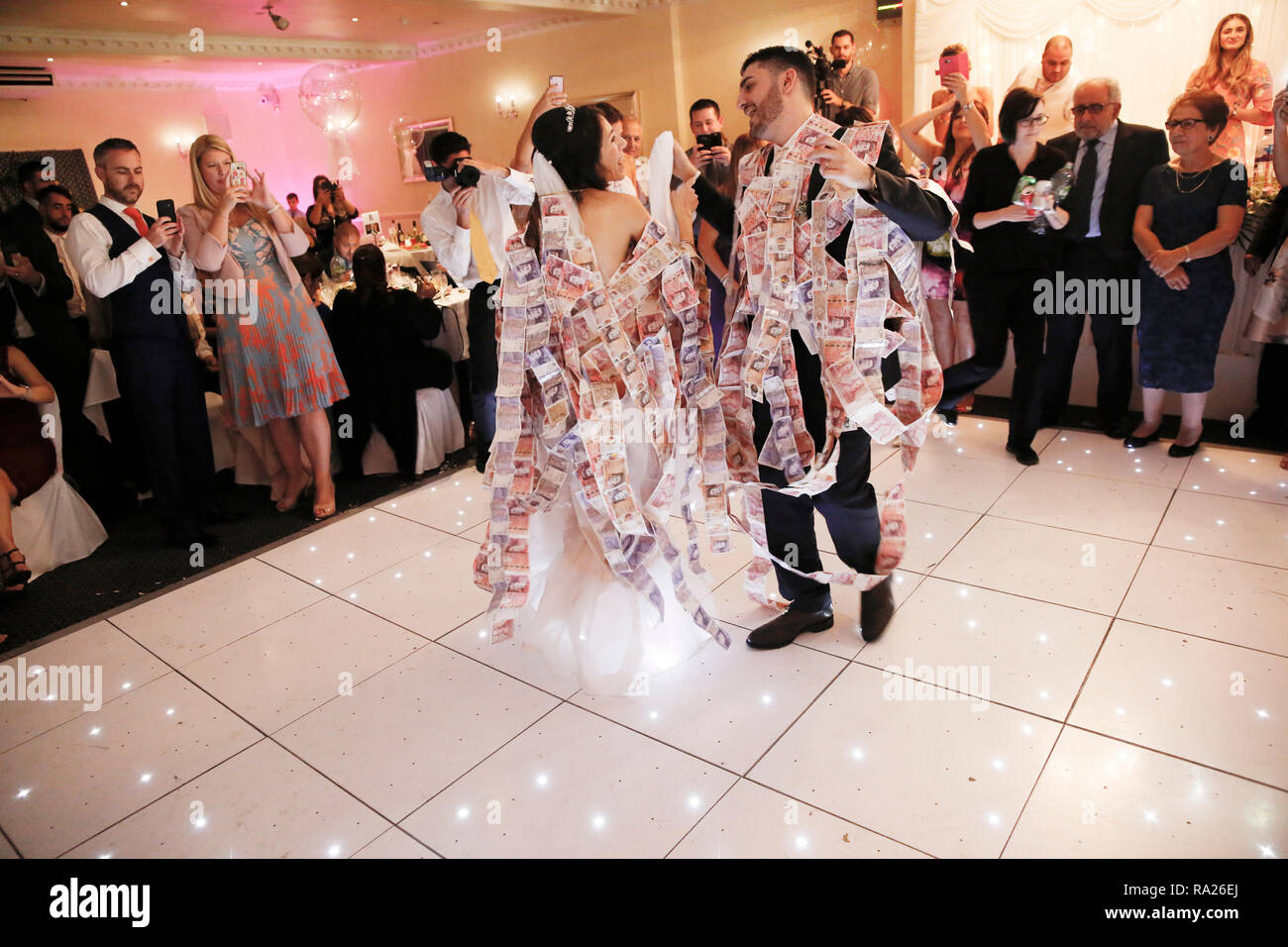 Hochzeit kleidung griechische Kleidung im