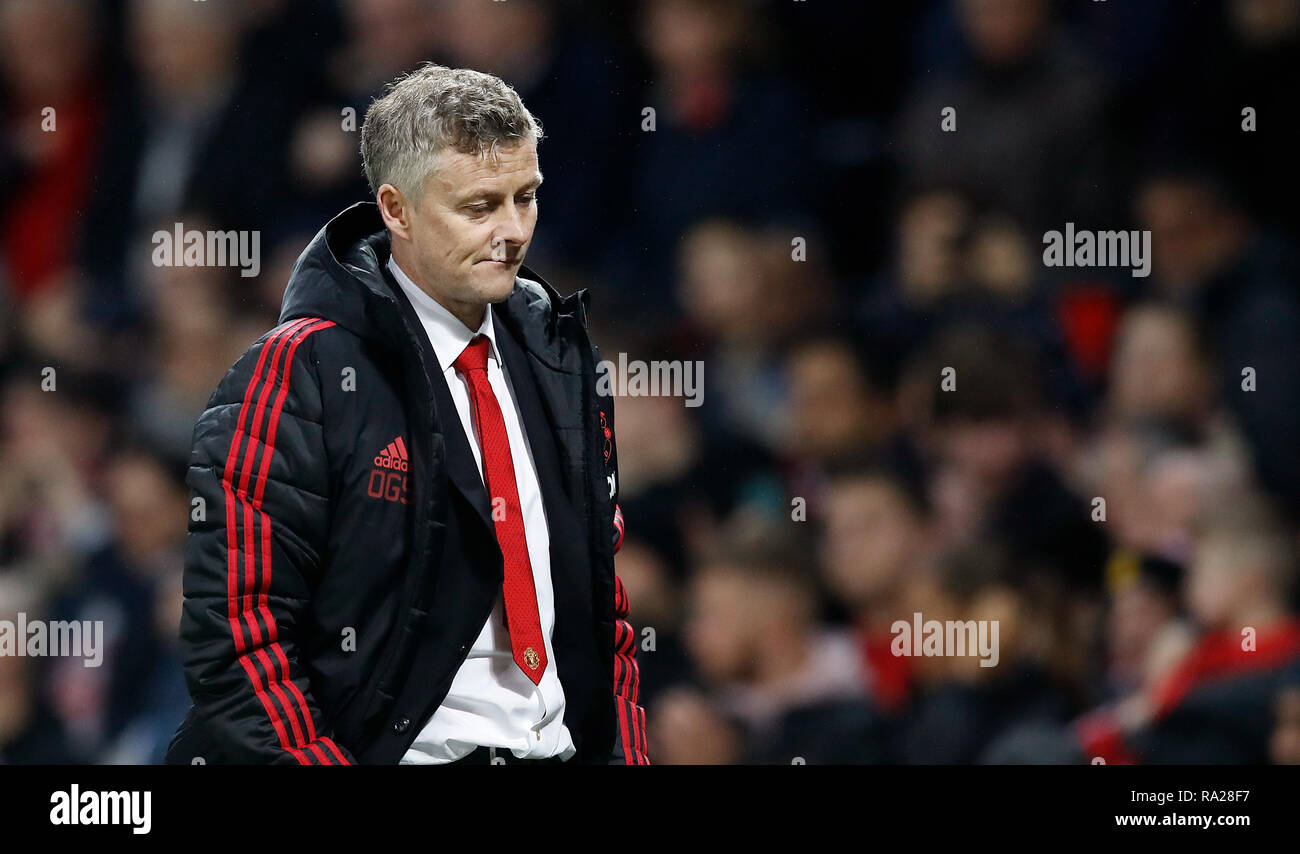 Manchester United Interim Manager Ole Gunnar Solskjær reagiert mit der halben Zeit während der Premier League Spiel im Old Trafford, Manchester. Stockfoto