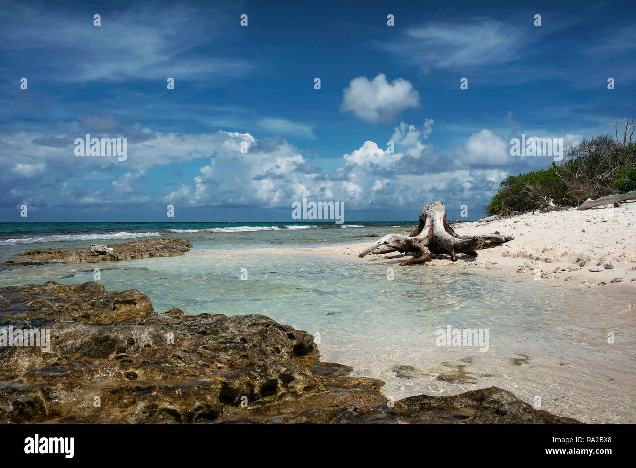 Paradiesischen Ziel: Die ruhigen Strand von Johnny Cay. Die Insel San Andrés, Kolumbien. Okt 2018 Stockfoto